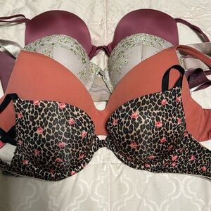 Victoria Secret 32C